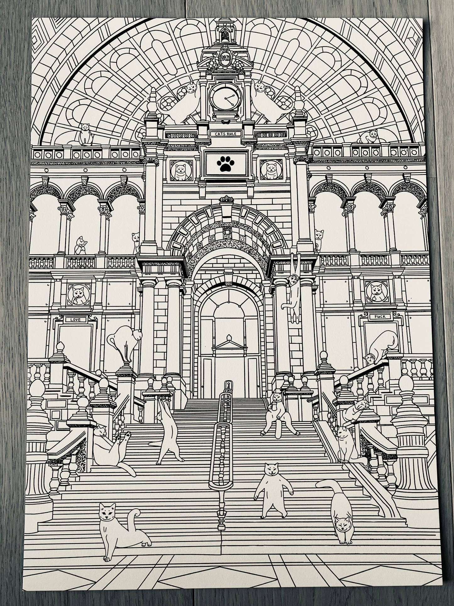 Capture Antwerp's charm with our art print featuring cats around Central Station. Perfect for cat lovers and city enthusiasts, it adds whimsy to any space.