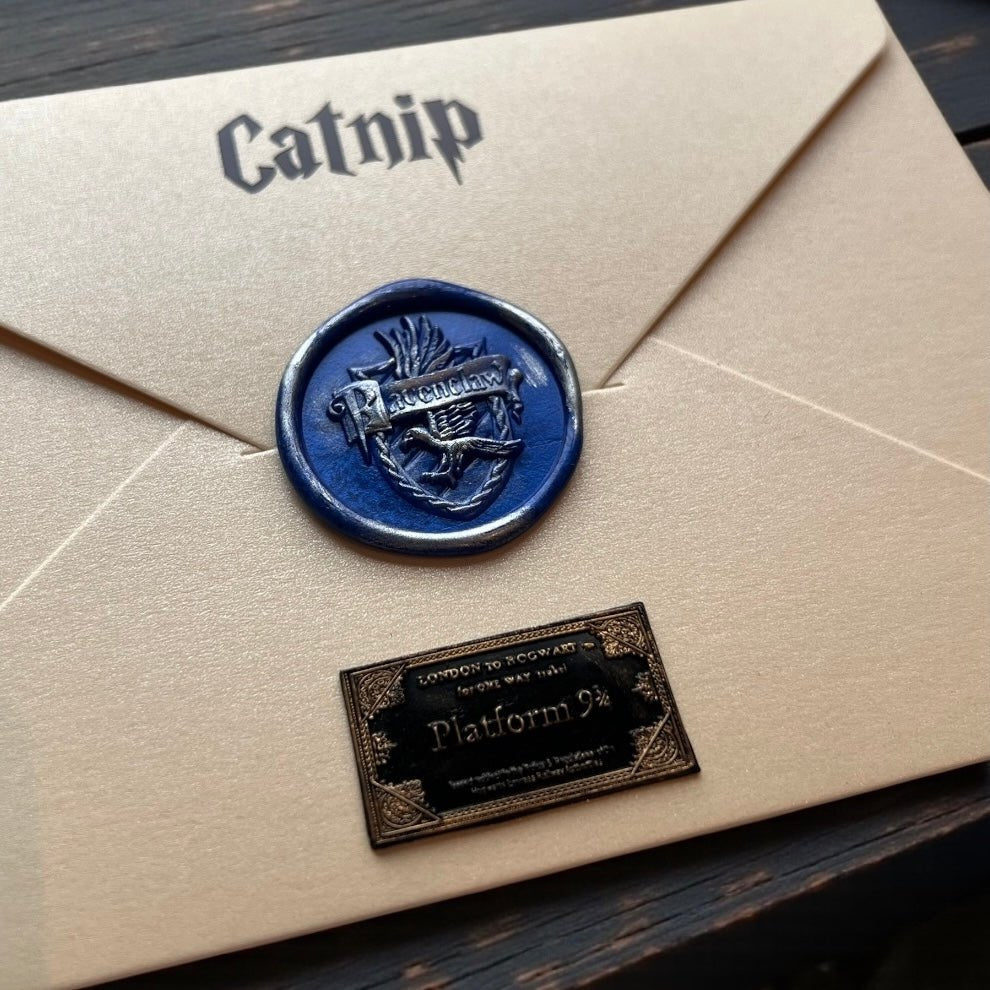 Harry Catter Die Cut Card Set (With hot - stamped envelope and wax stamp stickers) - Catnip